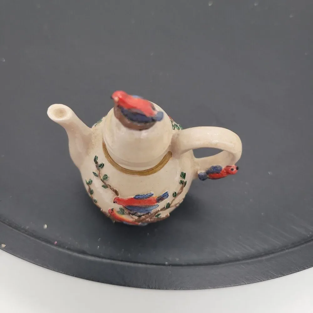 Burton & Burton Red Robin Miniature Teapot 3